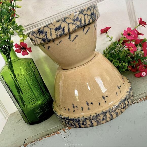 Vintage Blue Spongeware Robinson Ransbottom Roseville Ohio Spatter Bowls PAIR - Picture 1 of 10